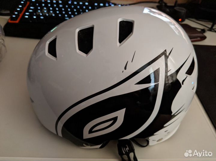 Продам шлем O'Neil Dirt Lid Helmet white/black XL