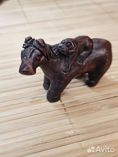 Нэцке дерево