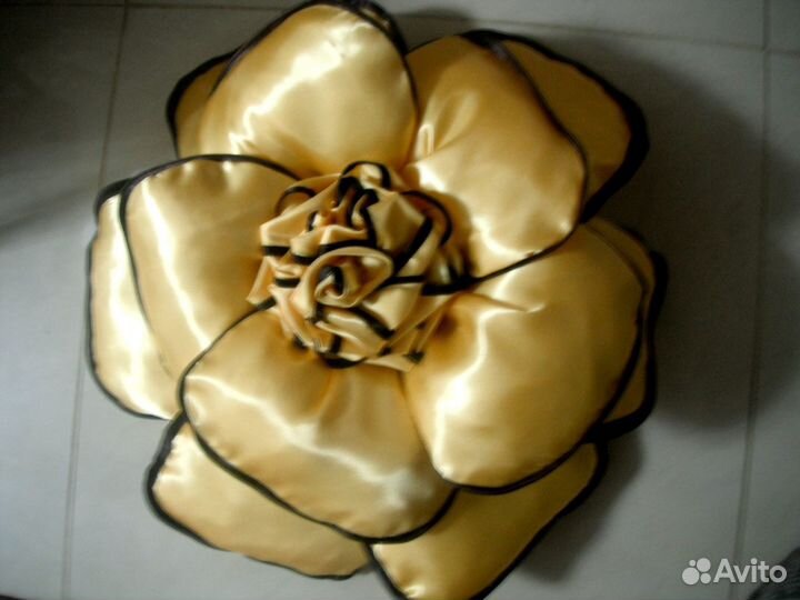 Декоративные подушки