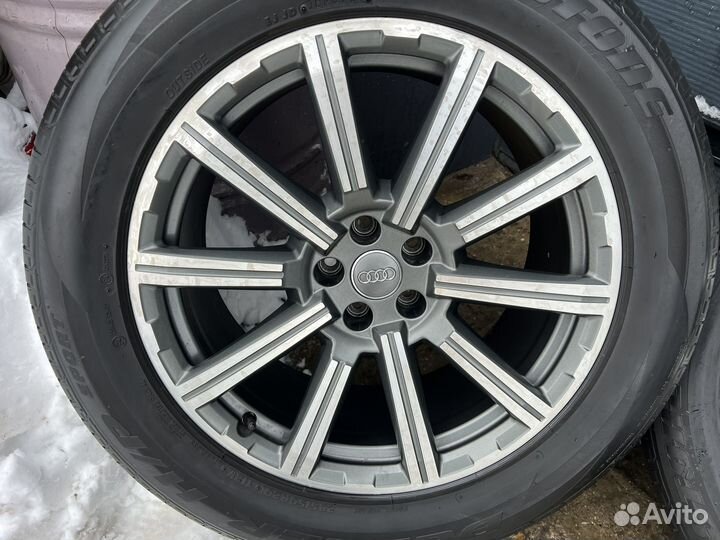 Колеса Audi Q7 4M R20 Bridgestone