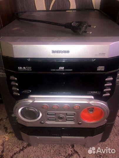 Колонки с муз центром