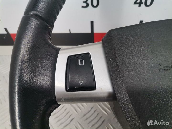 Руль Dodge Nitro 2007