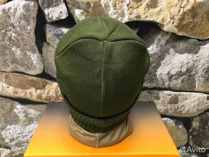 Шапка зимняя вязаная
