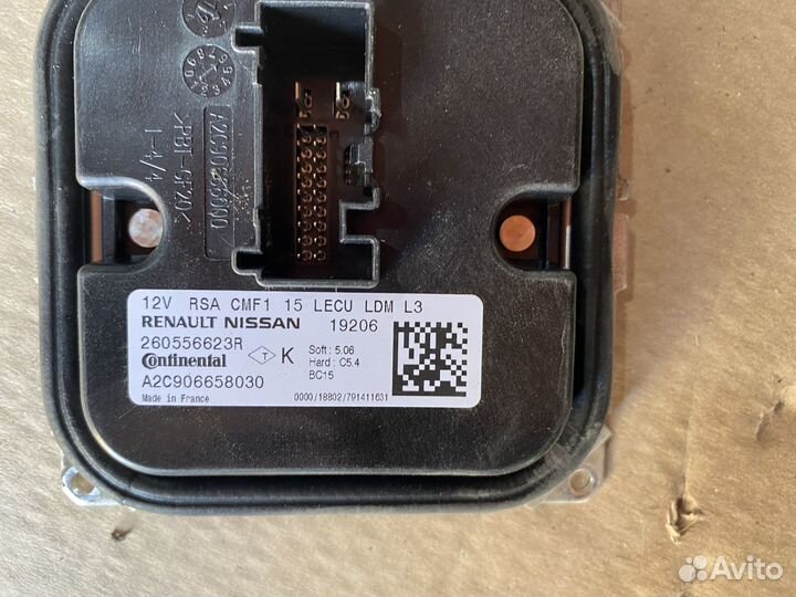 Блок розжига фары LED Renault nissan