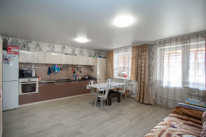 Таунхаус 71,3 м² на участке 1 сот.