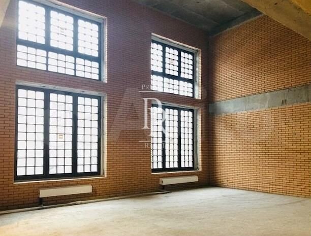 Своб. планировка, 380 м², 2/8 эт.