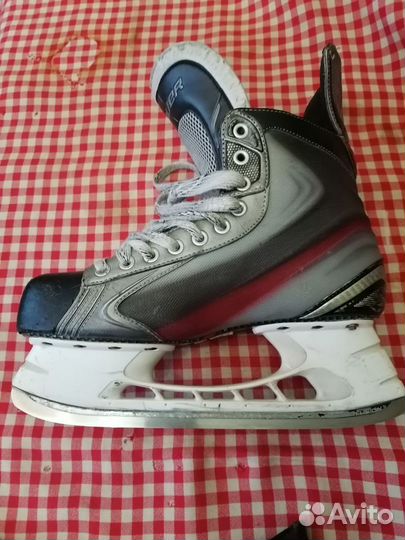 Хоккейные коньки bauer Х5. 0