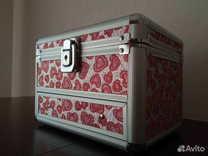 Шкатулка сундук для украшений красный