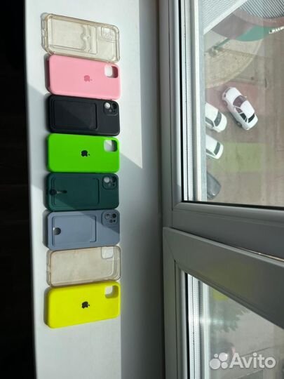 Телефон iPhone 11
