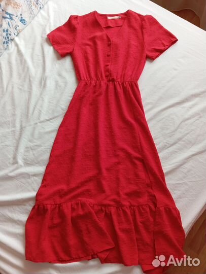 Платье женское 42 44