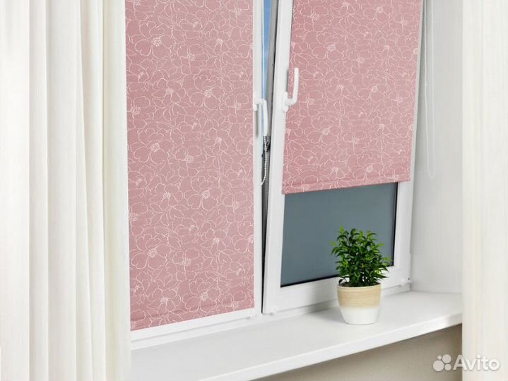 Рулонные шторы день ночь