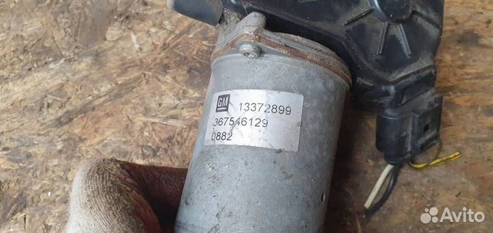 Моторчик стеклоочистителя передний Opel Corsa D 2