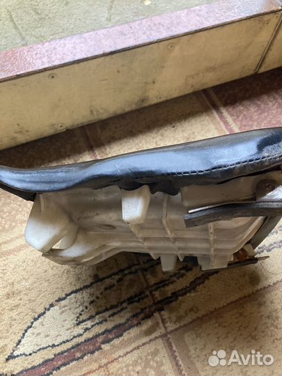 Водительское сидение honda cbr600