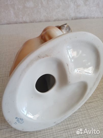 Фарфоровые статуэтки