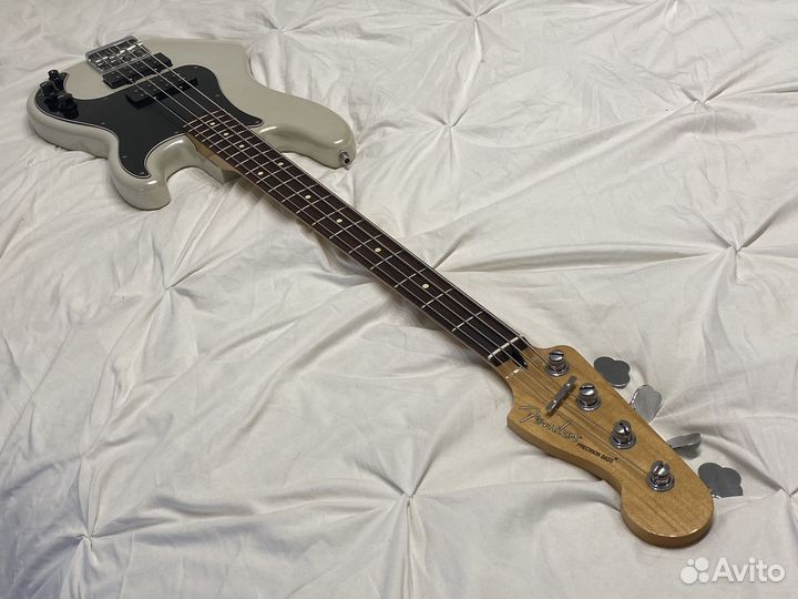Бас гитара fender precision mexico