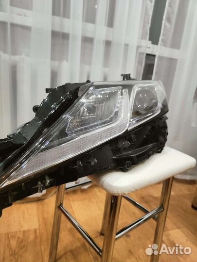 Фара левая на toyota camry 70