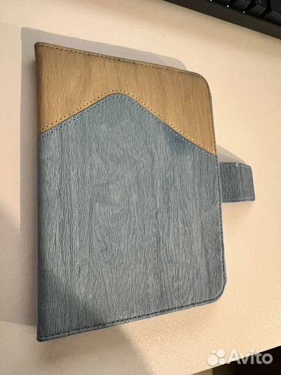 Pocketbook 618 basic lux 4