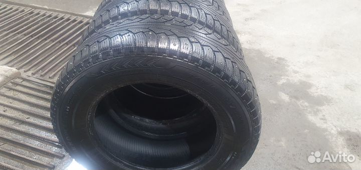 Nokian Tyres Hakkapeliitta 5 245/65 R17 111T