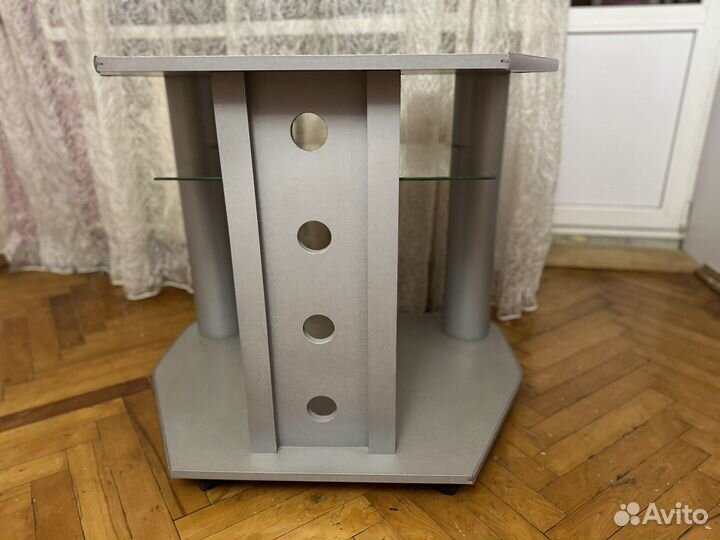 Тумба под телевизор