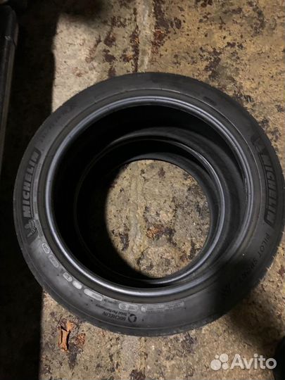 Michelin Pilot Sport 4 235/45 R18