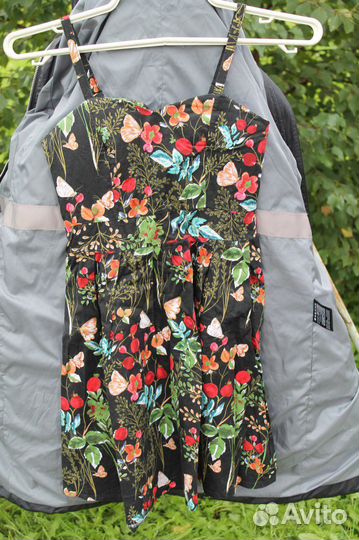 Деловой костюм, платья