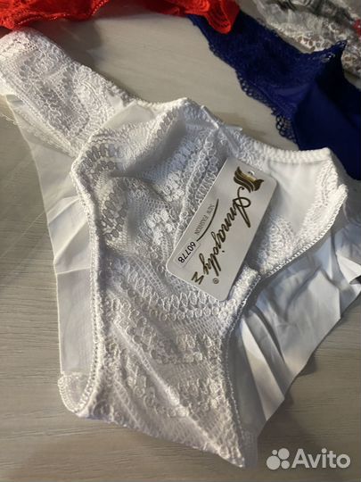 Женские трусики пакетом