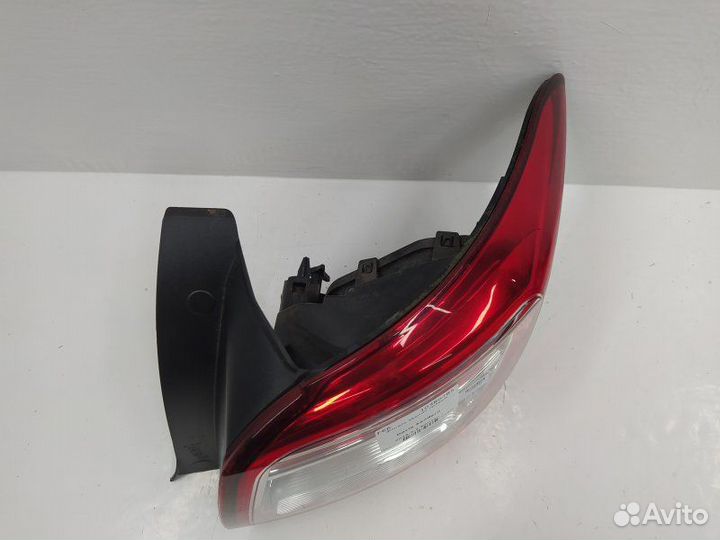 Б/У Б/У Фонарь задний правый Valeo 265506669R