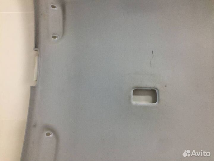 Обшивка потолка Hyundai Solaris 2010-2017