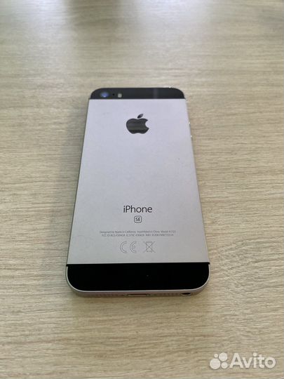 iPhone SE