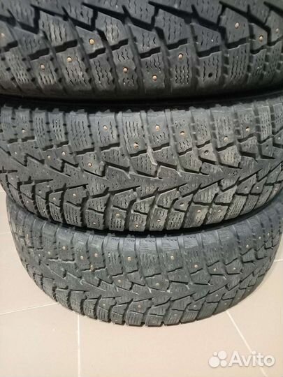Maxxis ArcticTrekker NP3 225/65 R17
