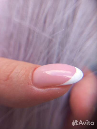 Маникюр и педикюр