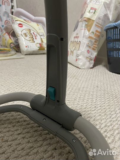 Шезлонг для новорожденных