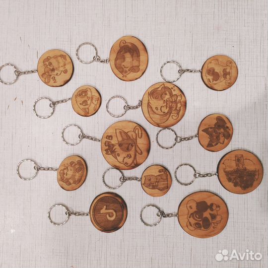 Брелки на ключи