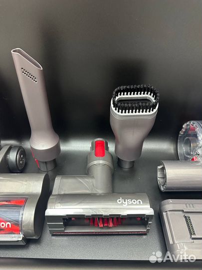 Пылесос Dyson V12S