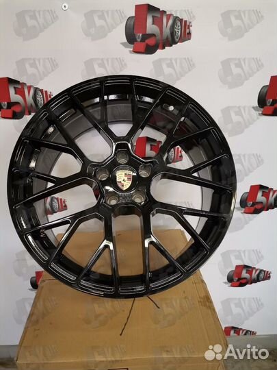 Диски литые Porsche Macan R20