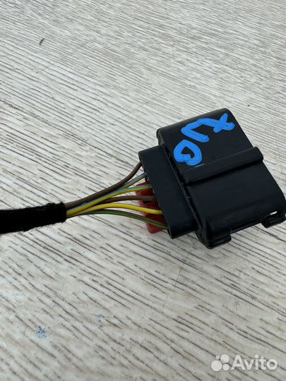 Разъем педали газа Audi A6 C6 2009