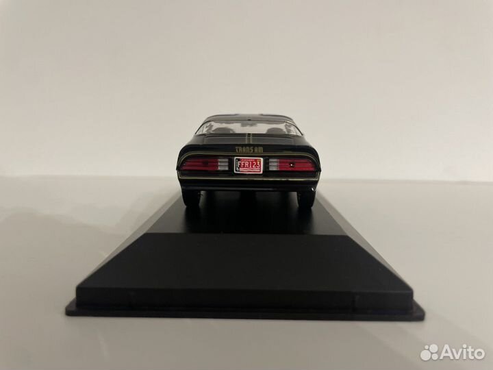 Pontiac Firebird (1977)