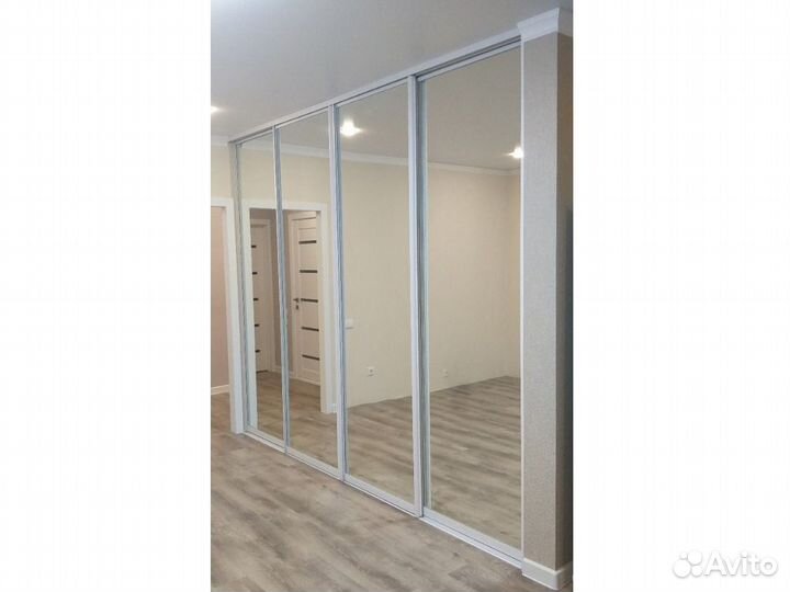 Шкаф с зеркалом на заказ