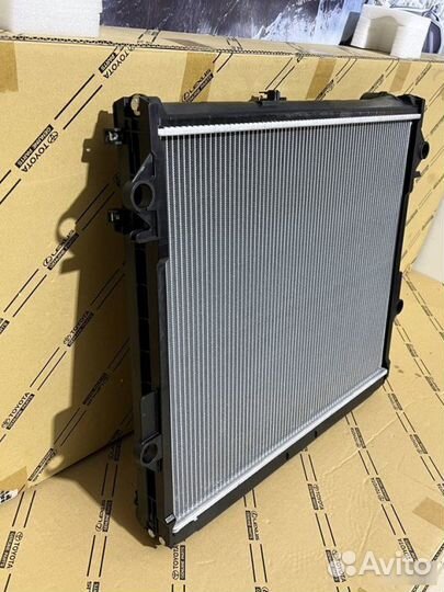 Радиатор Toyota Land Cruiser 200 2008-2021