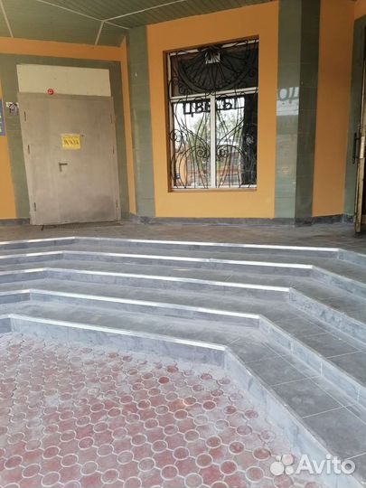 Бригада строителей