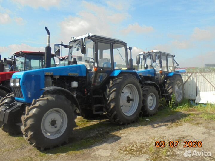 Трактор МТЗ (Беларус) 1221.3, 2023