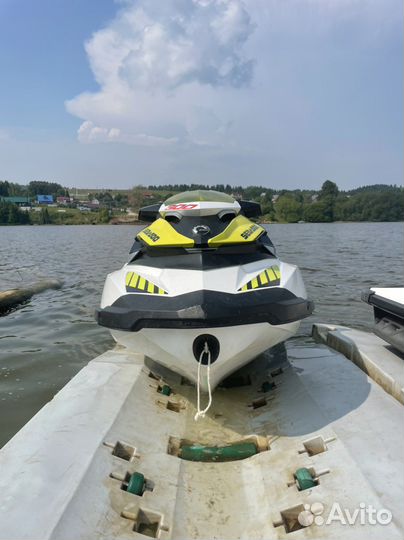 Гидроцикл rxp rs 300