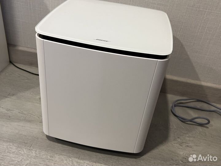 Bose soundbar 700 white + Bose Bass Module 700