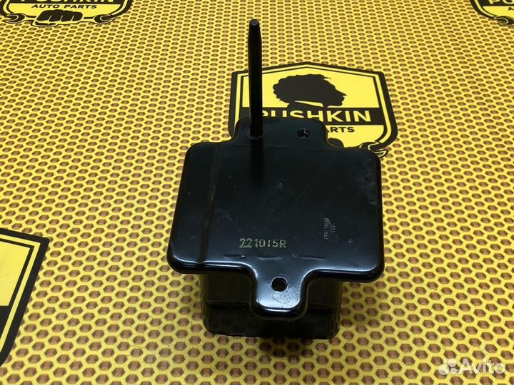 Кронштейн усилителя бампера задний правый Hyundai