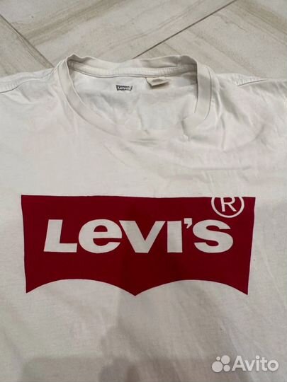 Футболка levis