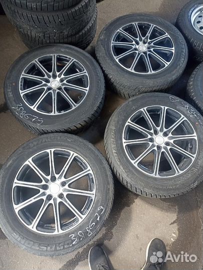 225/60 R17 Roadstone Winguard SUV Зима Литые R17 p