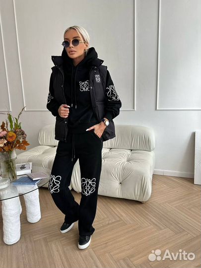 Костюм тройка