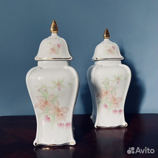 Пара старинных чайниц в стиле ар нуво, середина XX века