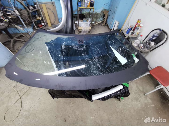 Стекло лобовое BMW X5 F15 51317292399 pilkington