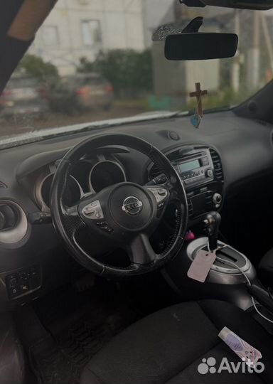 Nissan Juke 1.6 CVT, 2013, битый, 157 000 км